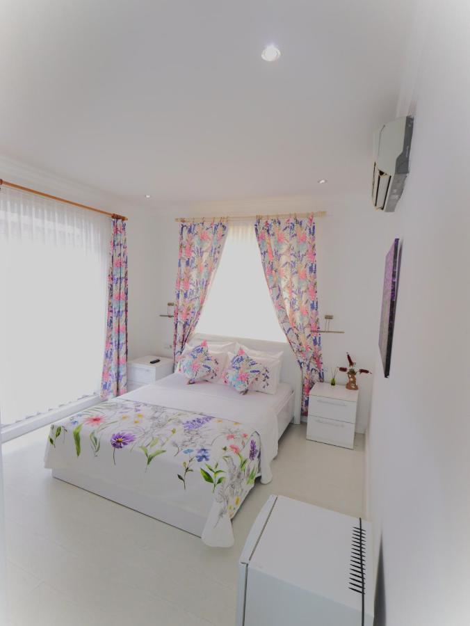 Denizkizi Butik Otel Küçükkuyu Extérieur photo